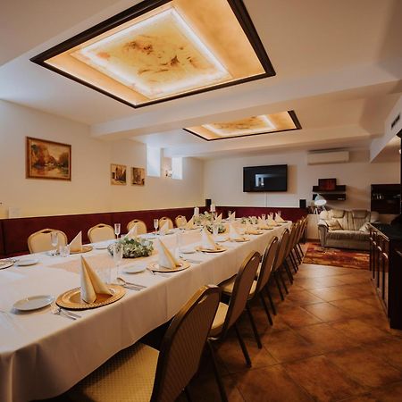 Boutique Hotel Maraton Kosice Luaran gambar