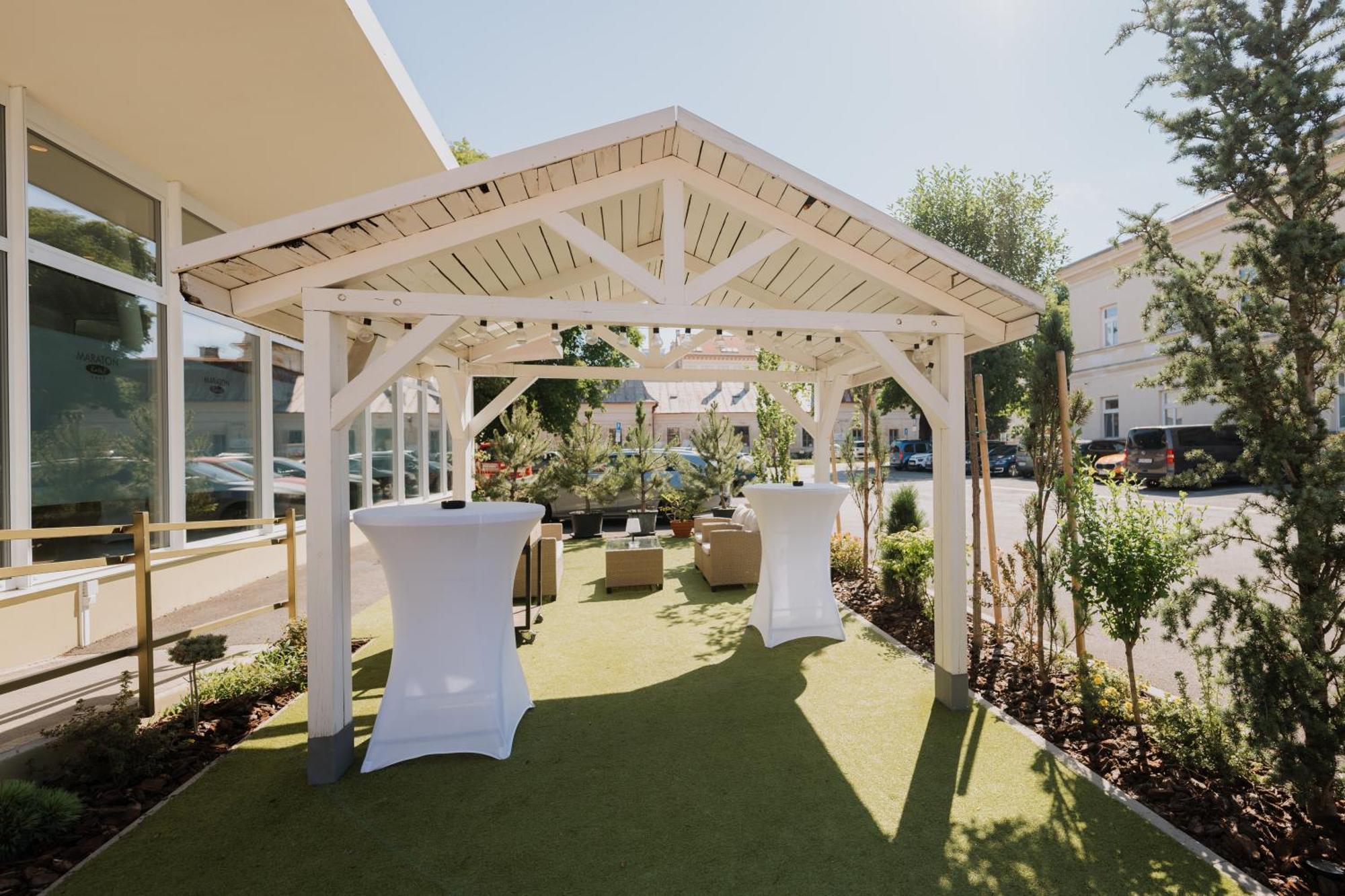 Boutique Hotel Maraton Kosice Luaran gambar